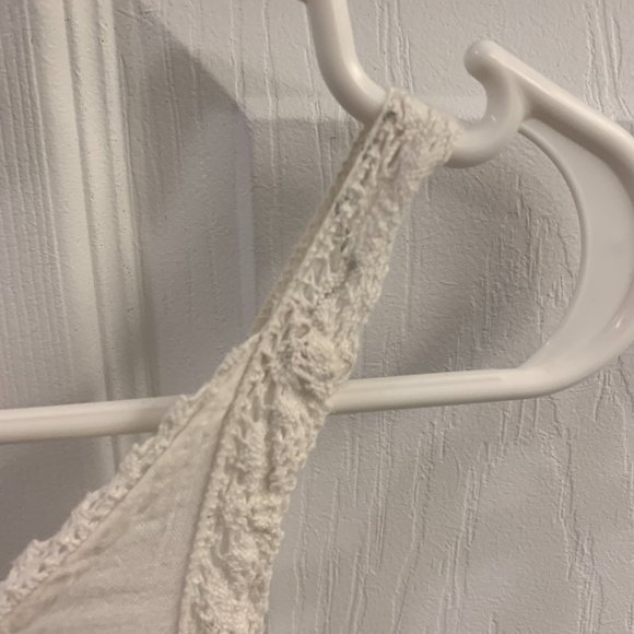 Boho Free People White Embroidered Tank Top Size Small - Picture 8 of 8